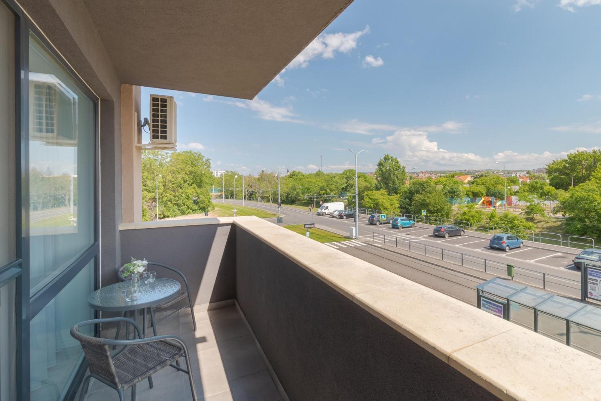 Apartmán Blanco Oradea Exteriér fotografie